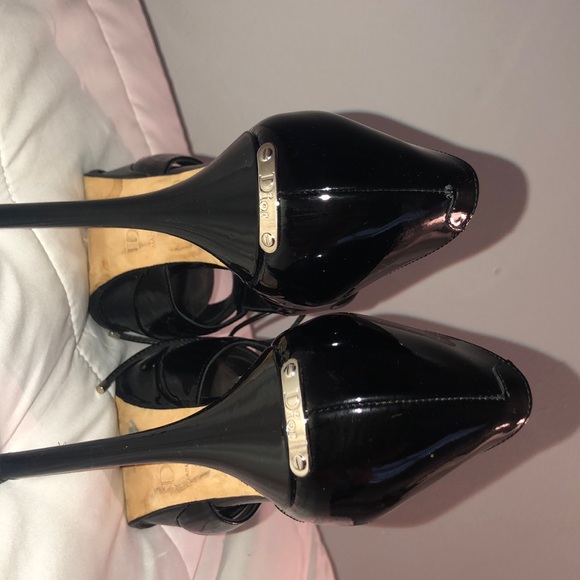 Dior leather pumps size 37 1/2 - Picture 2 of 3